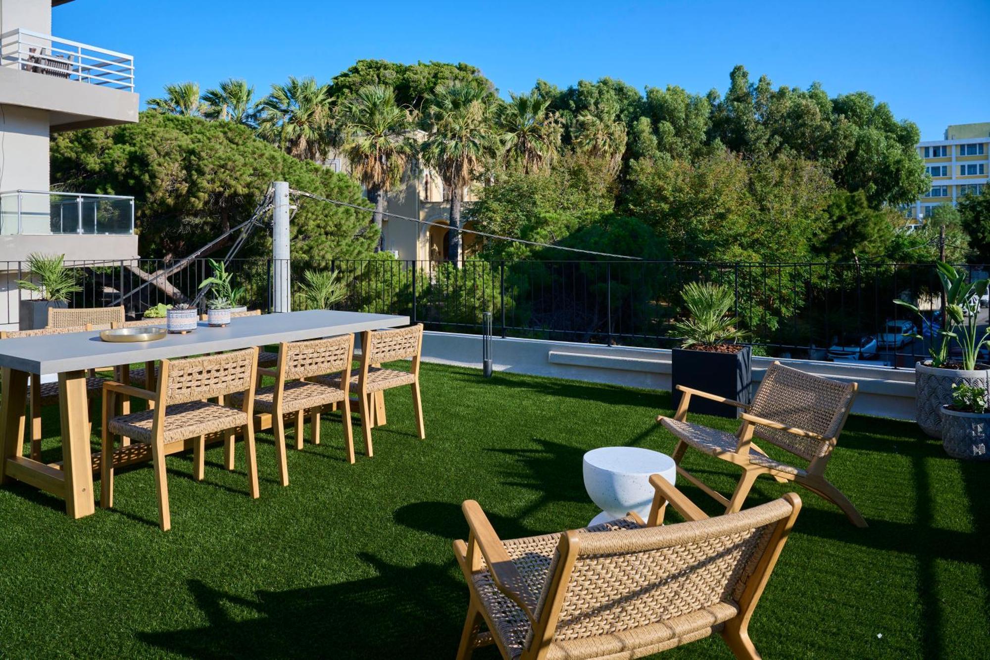 Monarco Executive Rooms Rhodes City エクステリア 写真