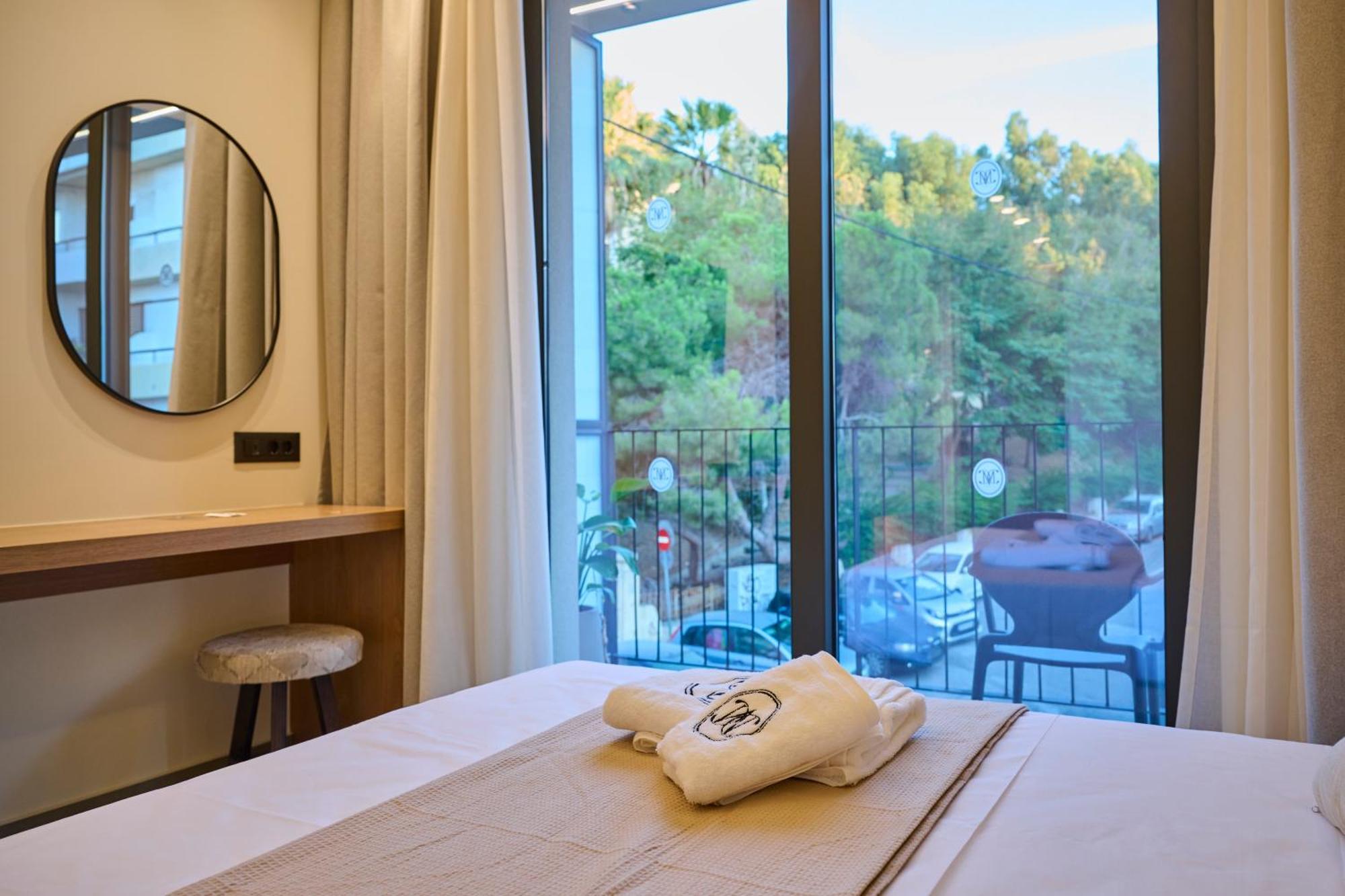 Monarco Executive Rooms Rhodes City エクステリア 写真