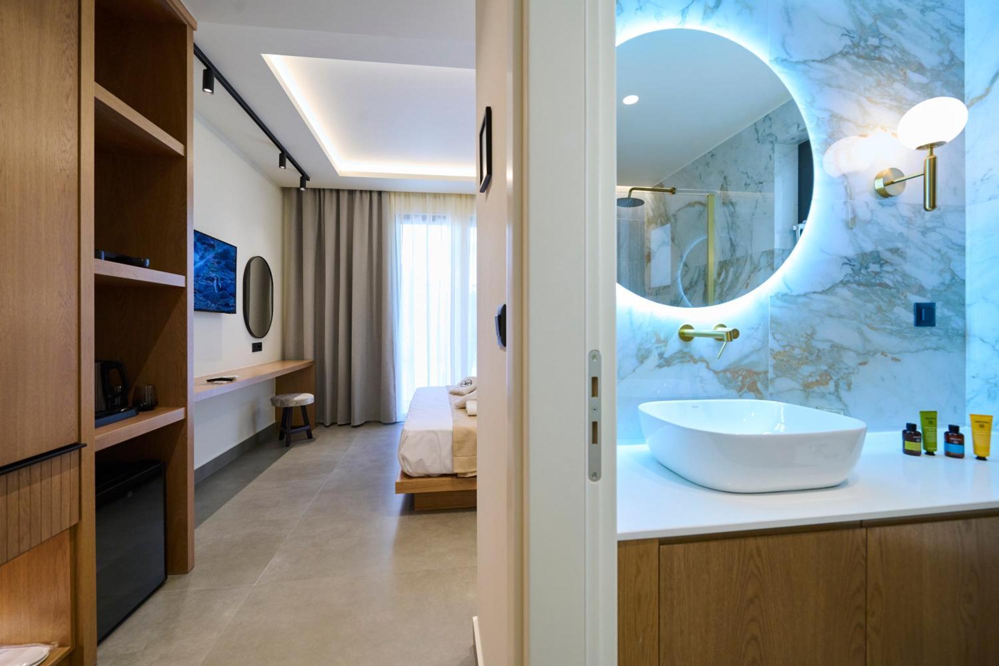 Monarco Executive Rooms Rhodes City エクステリア 写真