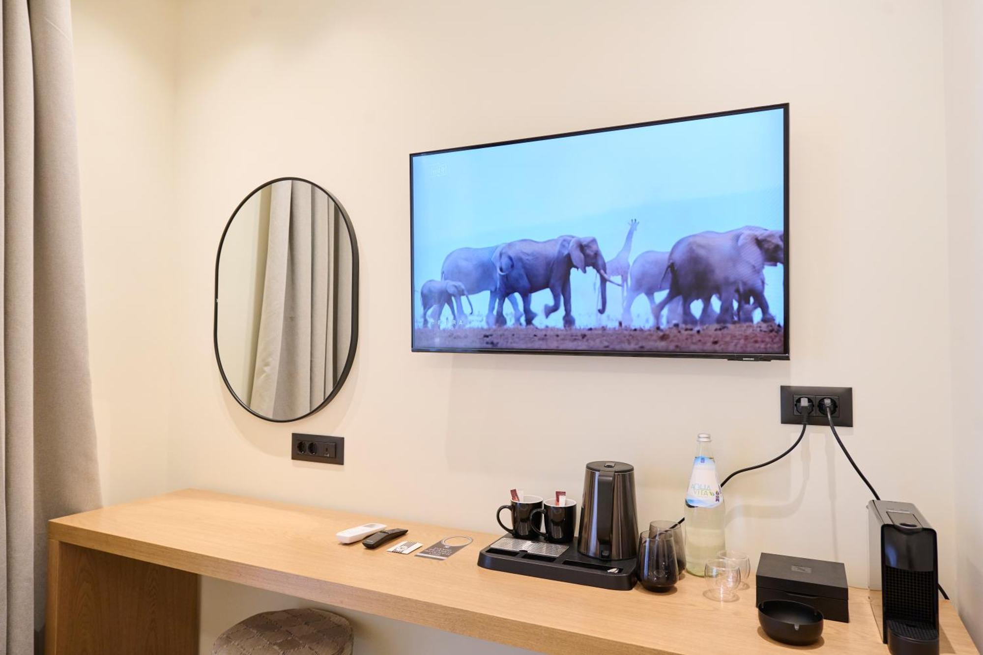 Monarco Executive Rooms Rhodes City エクステリア 写真