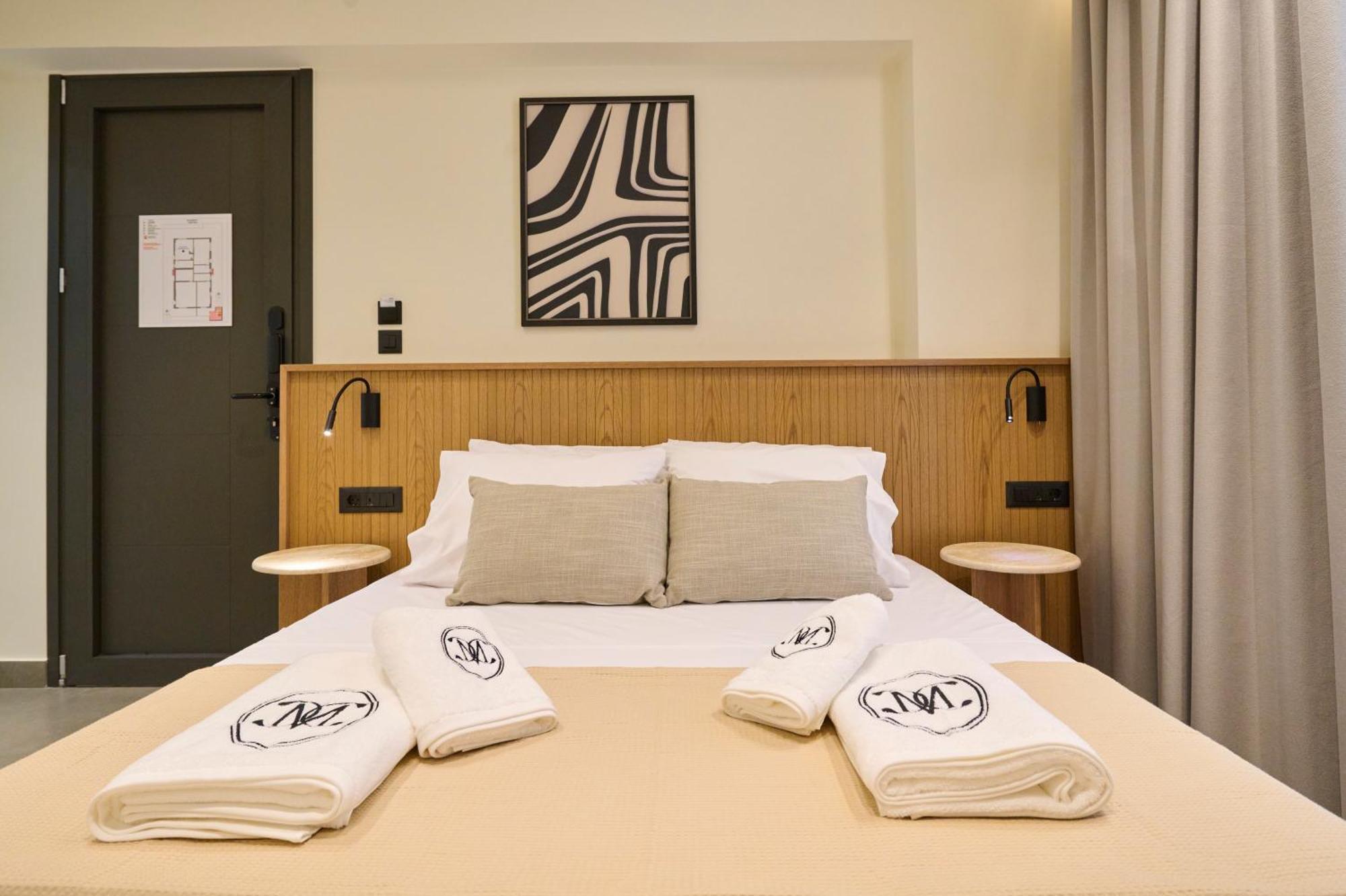 Monarco Executive Rooms Rhodes City エクステリア 写真