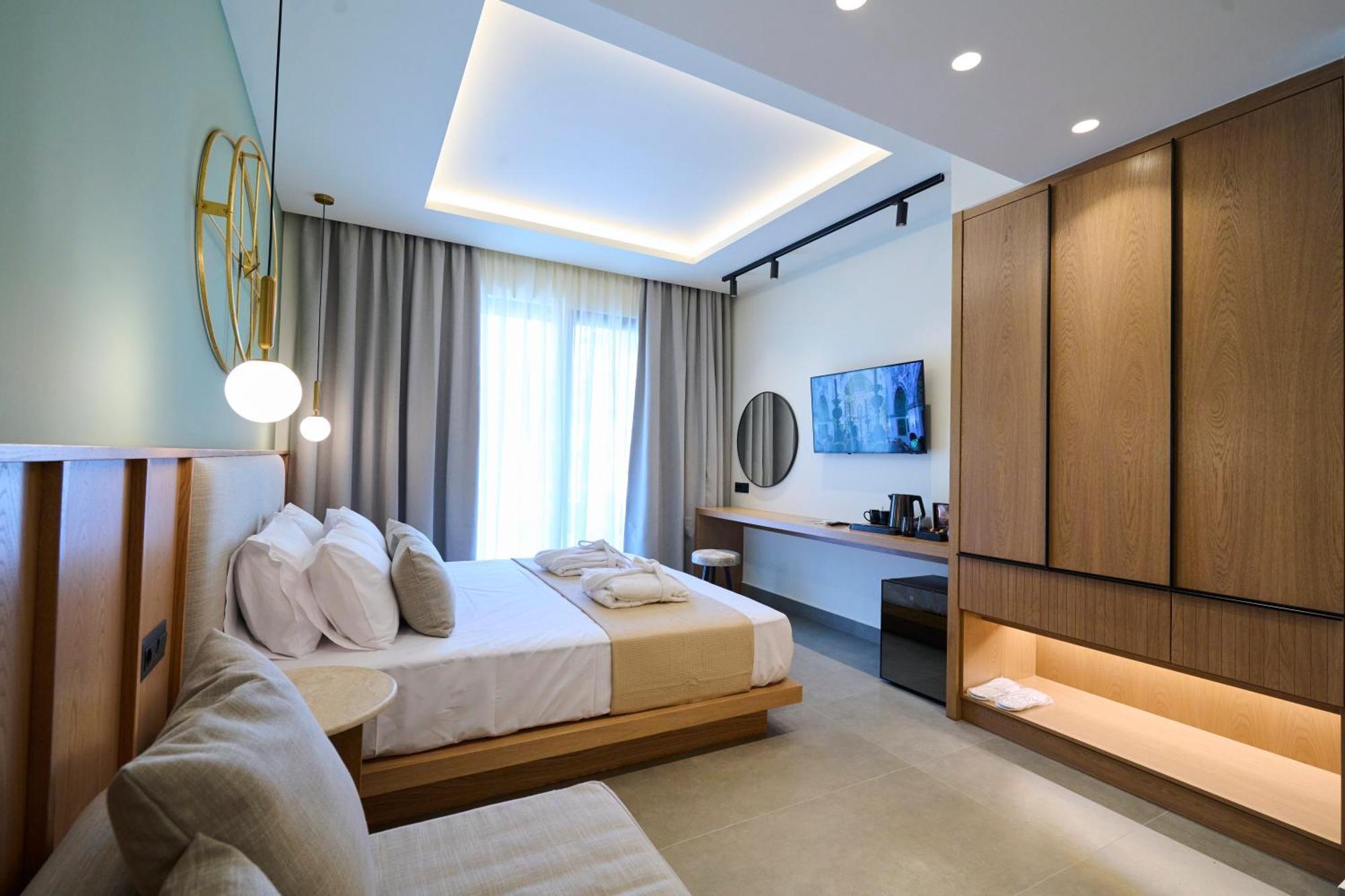 Monarco Executive Rooms Rhodes City エクステリア 写真